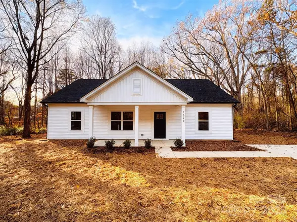 1426 Harris Street, Statesville, NC 28677