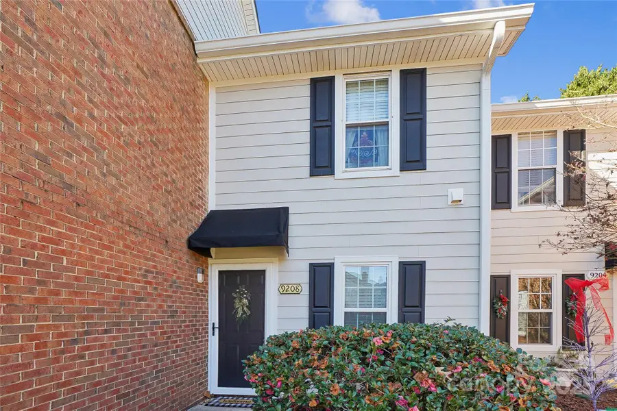 9208 Kings Canyon Drive, Charlotte, NC 28210 - Image #2