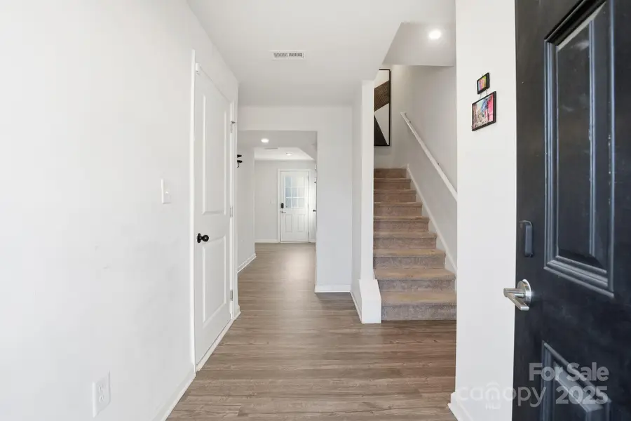 6101 Cutwater Circle, Charlotte, NC 28269 - Image #3