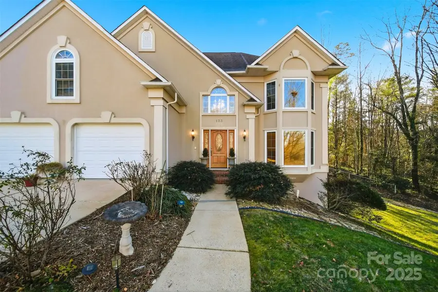 133 37th Avenue Place Nw, Hickory, NC 28601 - Image #3