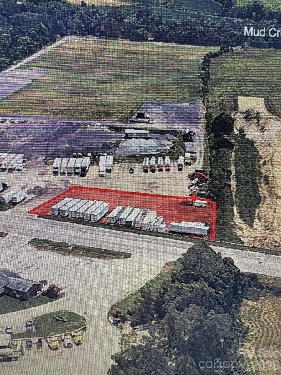 5429 Asheville Highway, Hendersonville, NC 28791 - #3