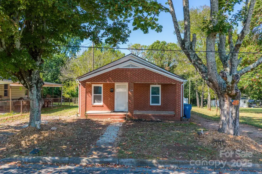 728 21st Street Sw, Hickory, NC 28602 - #2
