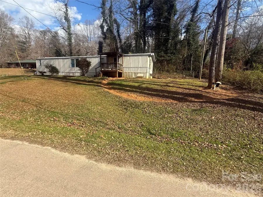 222 Forsythe Street, Marion, NC 28752 - Image #2