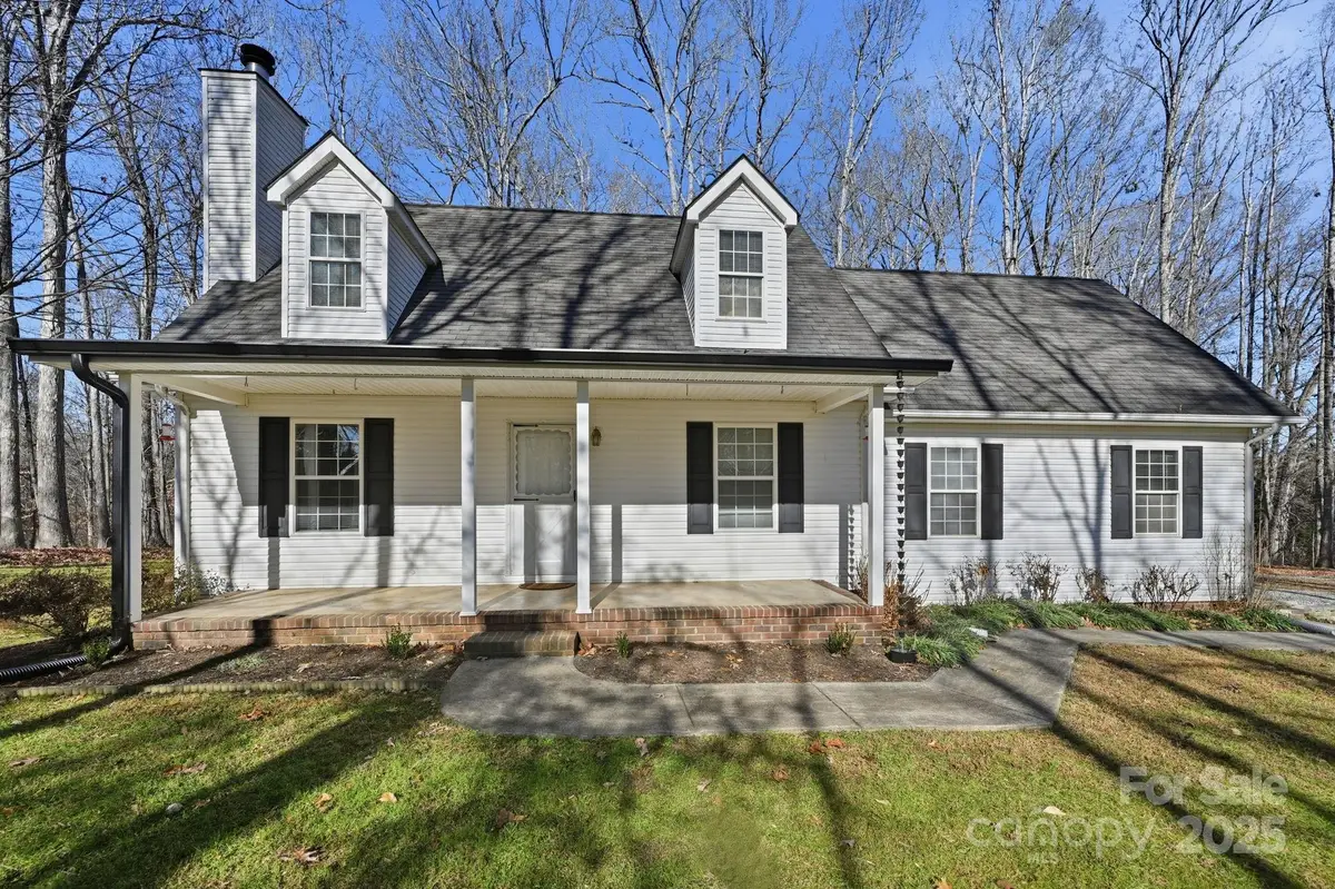 810 Mt Vernon Road, Woodleaf, NC 27054 - Image #1