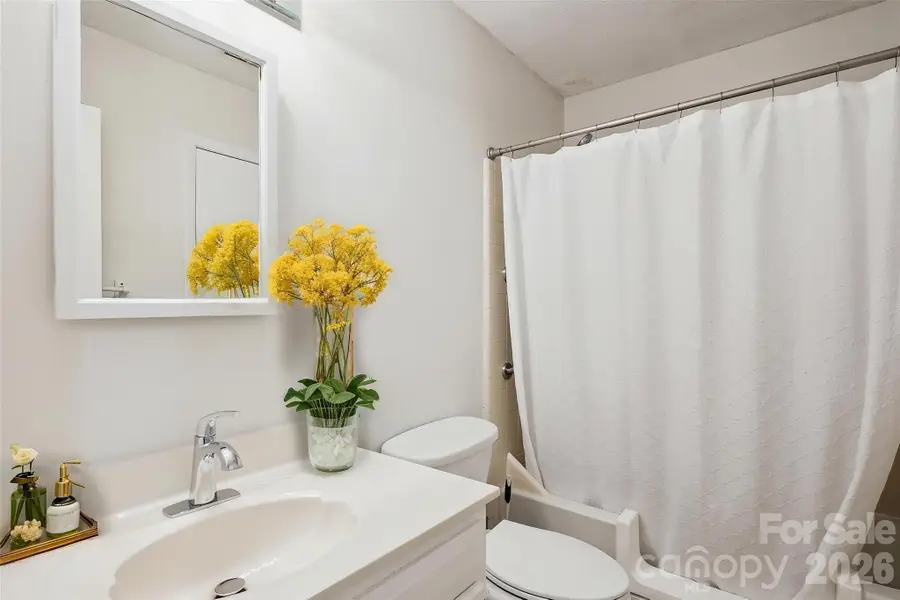 8322 Summerglen Circle, Charlotte, NC 28227 - Image #3