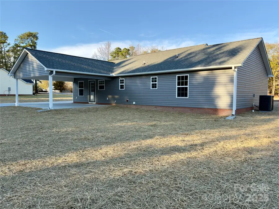 6244 Kershaw Camden Highway, Kershaw, SC 29067 - Image #2