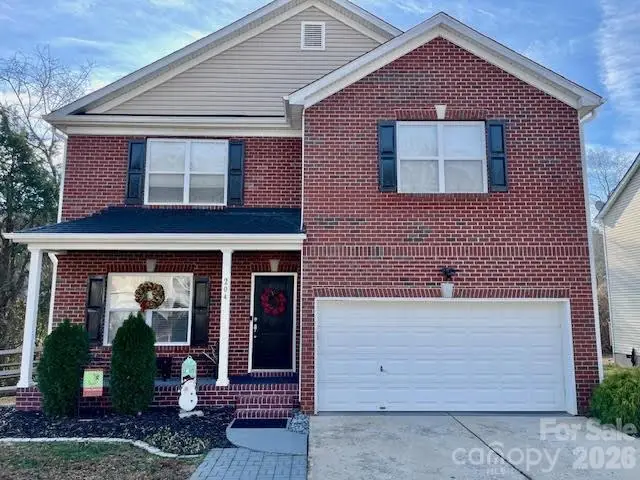 204 Flanders Drive, Mooresville, NC 28117 - Image #2