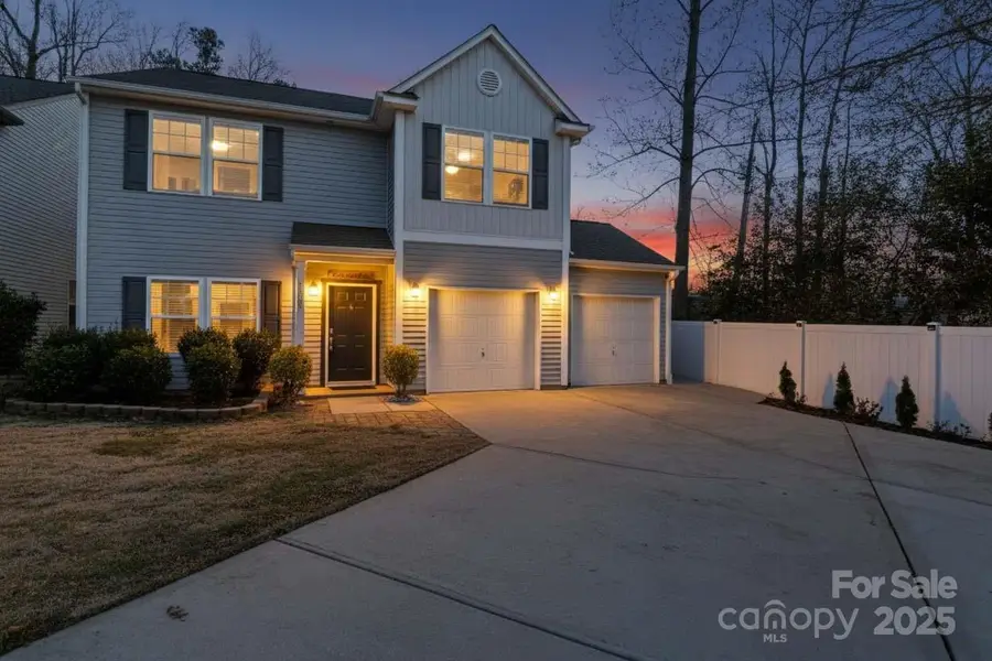 7323 Reece Valley Court, Charlotte, NC 28227 - Image #2