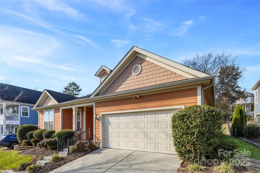 13710 Cedar Pond Circle, Huntersville, NC 28078 - Image #3