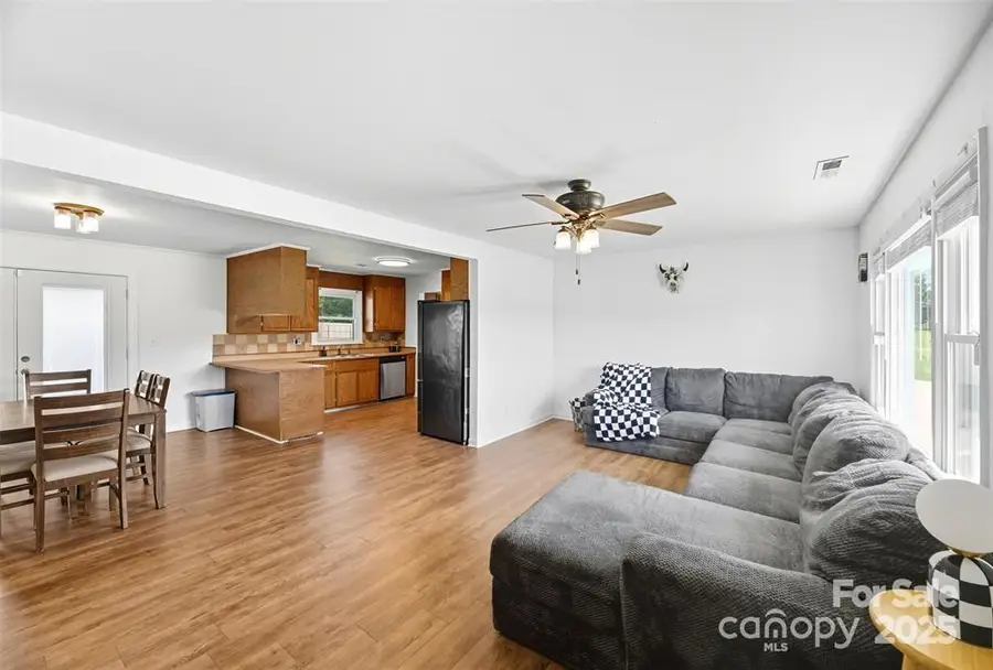 631 Marys Grove Church Road, Kings Mountain, NC 28086 - Image #2