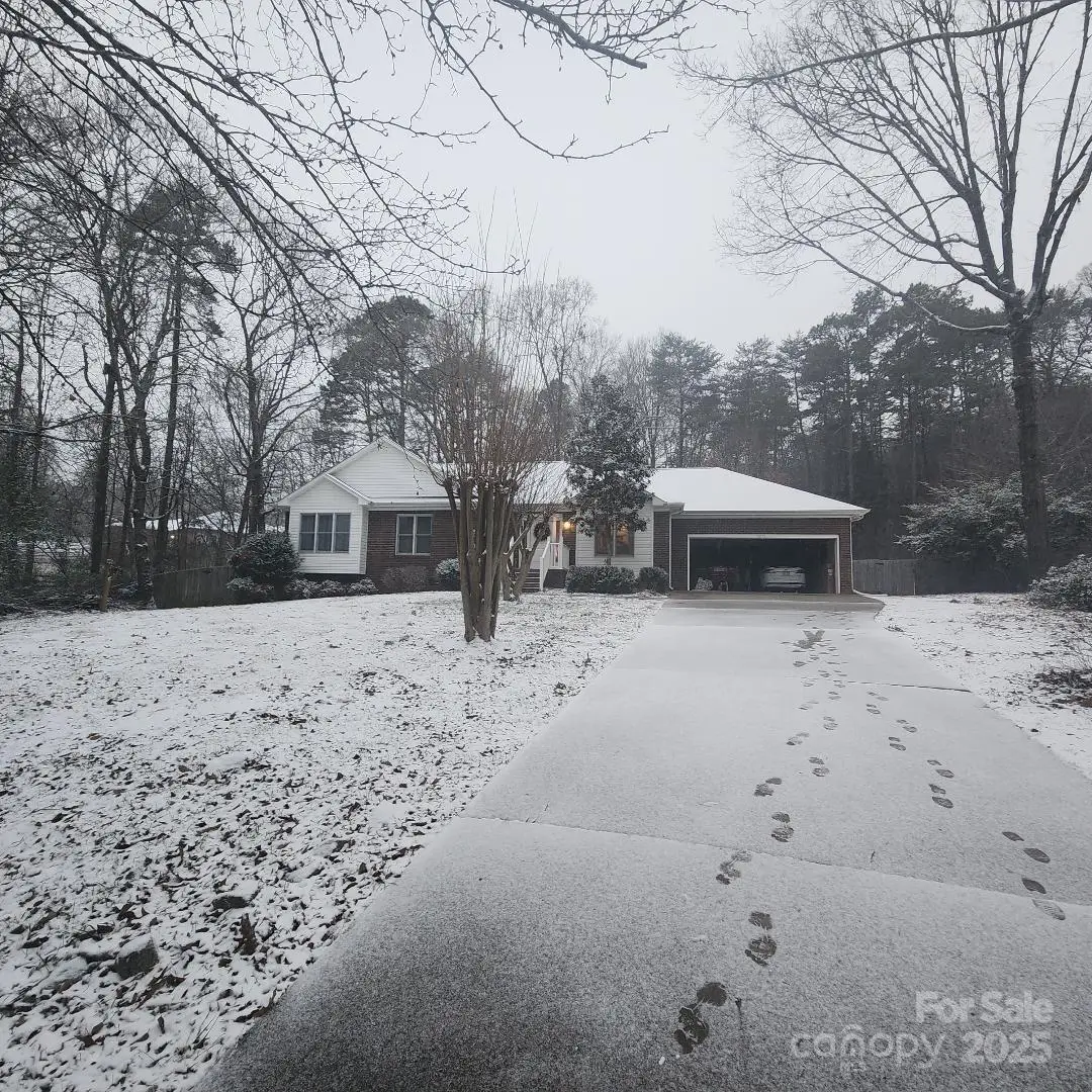 3973 Huntington Court, Denver, NC 28037 - Image #1