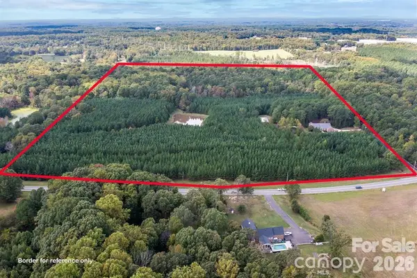 11001 Mount Holly Huntersville Road, Huntersville, NC 28078