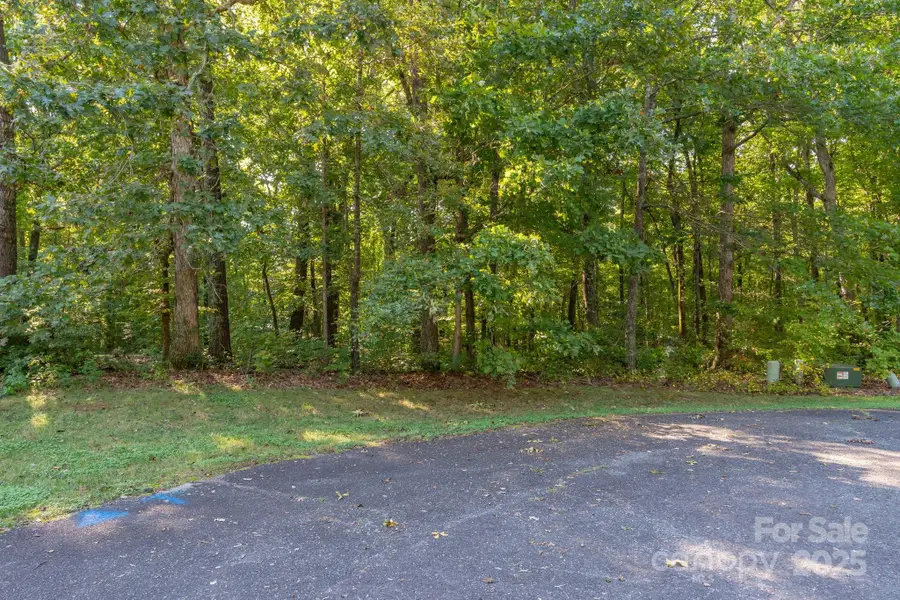 172 Doverstone Court, Lexington, NC 27292 - Image #2