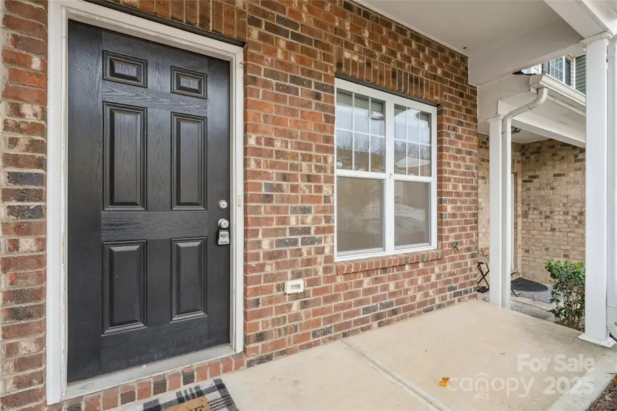 10439 Benfield Road, Charlotte, NC 28269 - Image #3