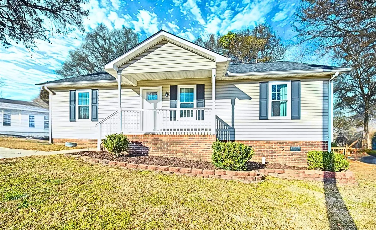 620 Pleasant Avenue, Kannapolis, NC 28081 - Image #1