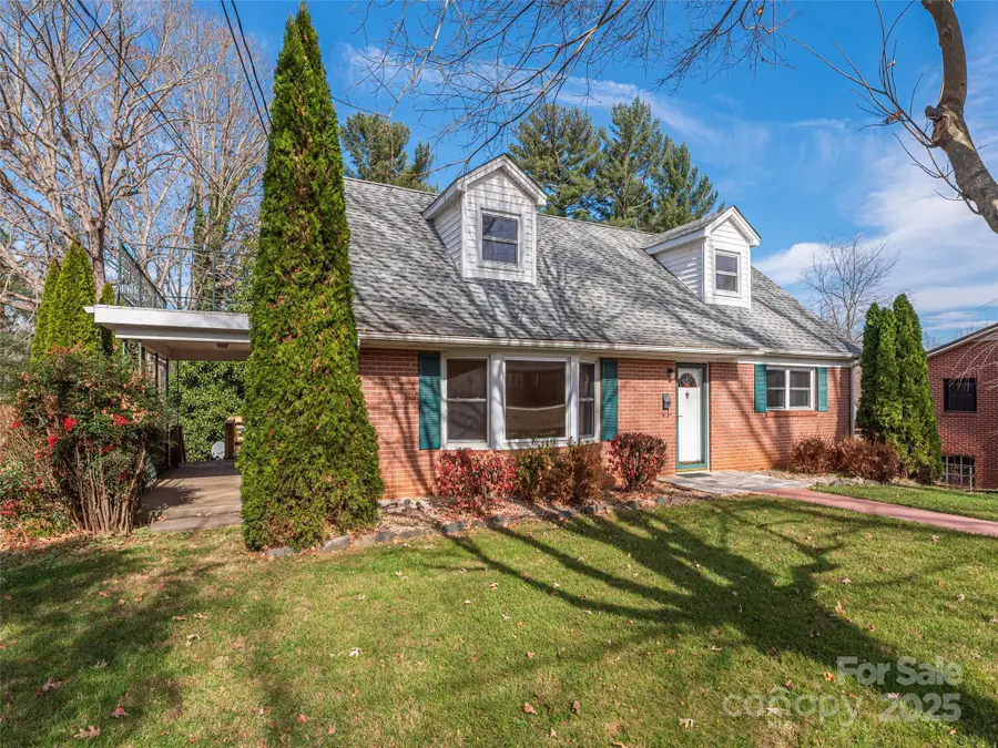 36 Woodgate Road, Asheville, NC 28806 - Image #2