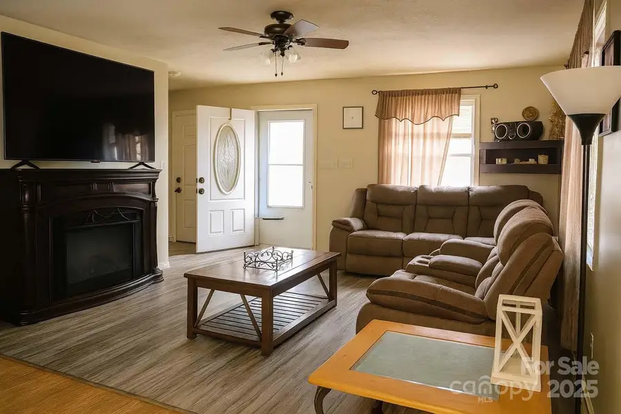 1012 N Canton Road, Canton, NC 28716 - Image #2