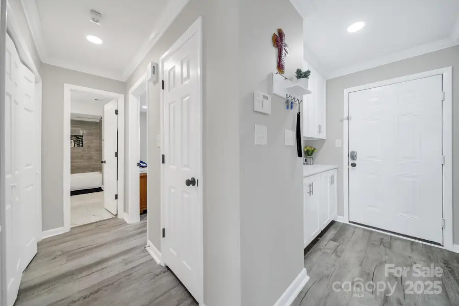 7340 Lakefront Drive #12, Charlotte, NC 28278 - Image #3