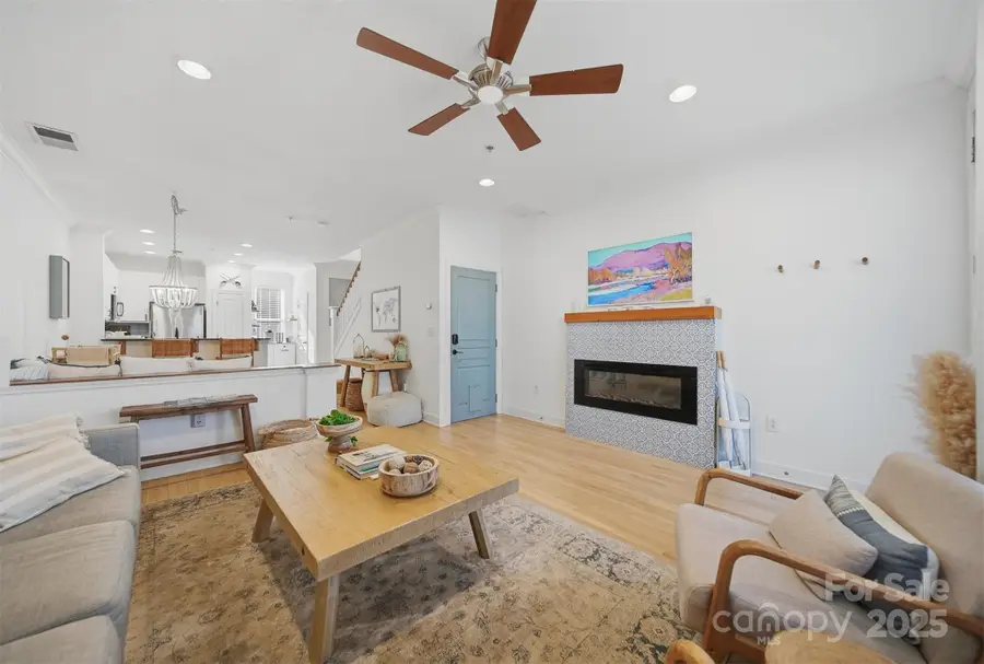 1023 Sycamore Green Place, Charlotte, NC 28202 - Image #3