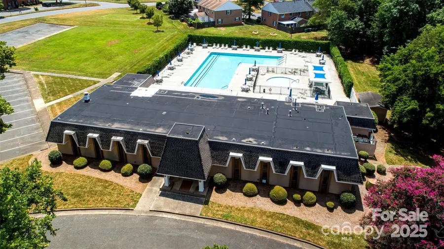 1810 Sabrina Court, Charlotte, NC 28210 - Image #3