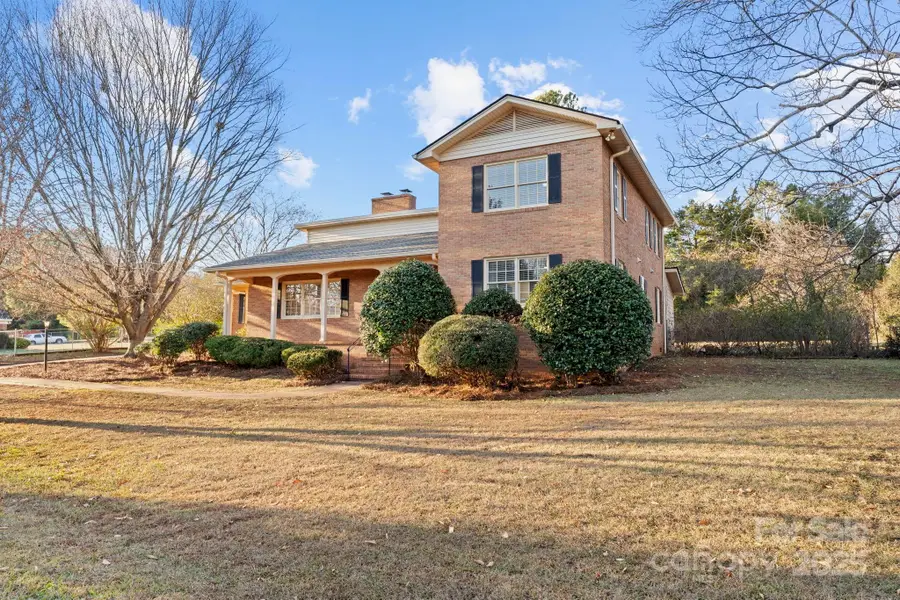 158 Locust Circle, Winnsboro, SC 29180 - Image #2