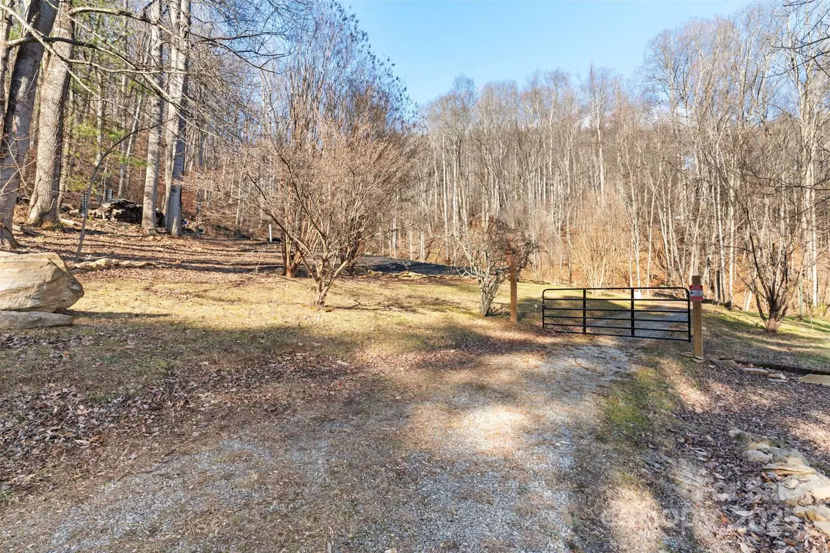 481 Sugar Mountain Road, Waynesville, NC 28785 - Image #1