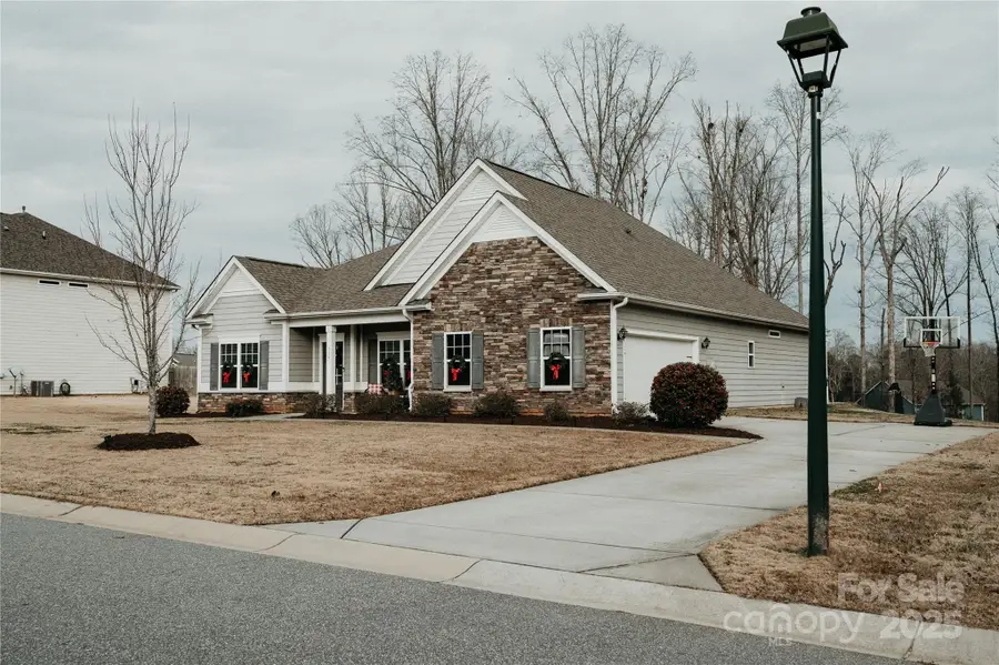 155 Autumn Mist Road, Statesville, NC 28677 - Image #2
