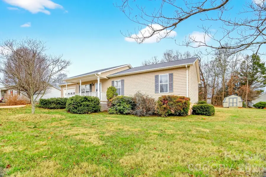 4 Plaza Drive, Granite Falls, NC 28630 - Image #3