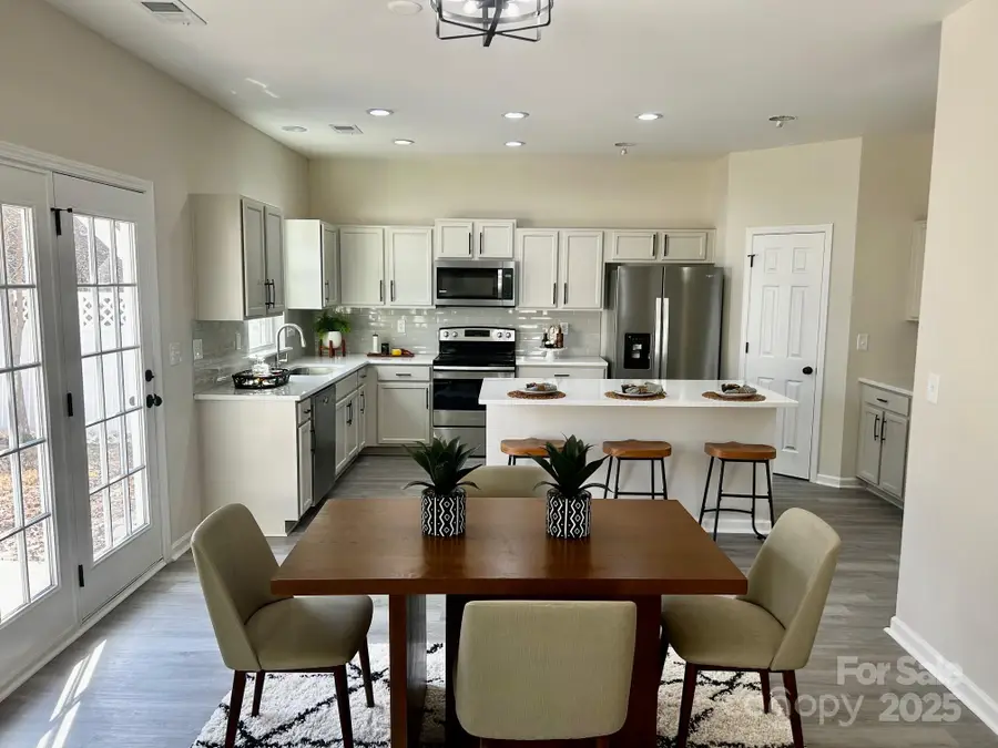 10631 Atkins Ridge Drive, Charlotte, NC 28213 - Image #3