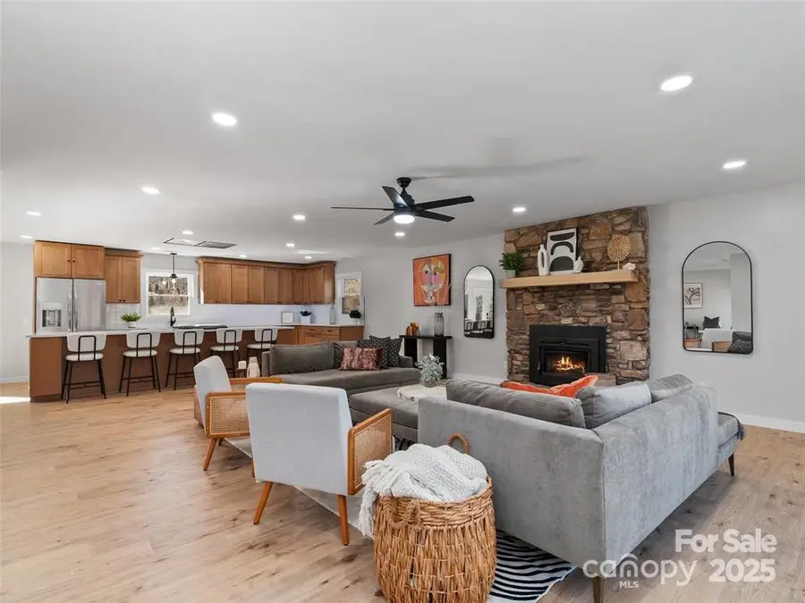 1109 S Prestonwood Drive, Hendersonville, NC 28739 - Image #3