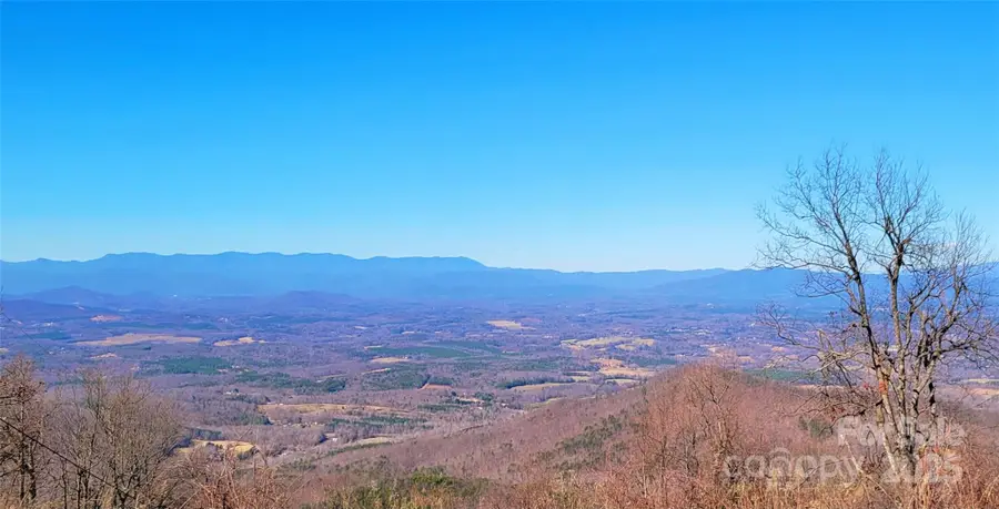 6955 Silver Creek Lane, Morganton, NC 28655 - Image #2