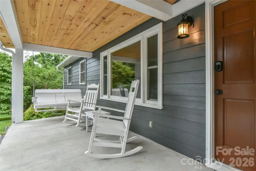 5 E Keesler Street, Black Mountain, NC 28711 - #2