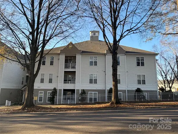 18605 Ruffner Drive #2F, Cornelius, NC 28031