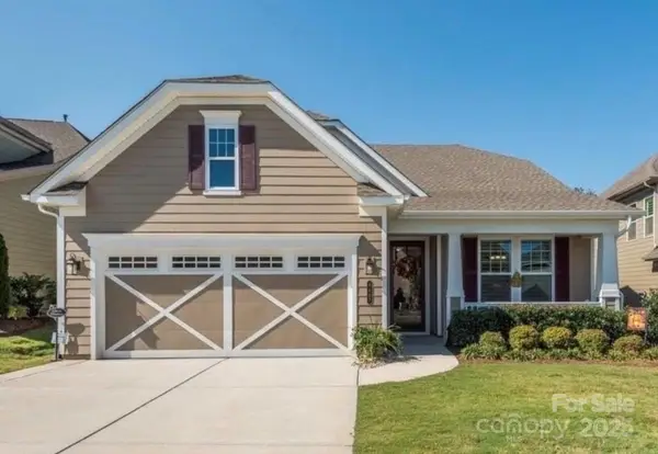 8407 Festival Way, Charlotte, NC 28215