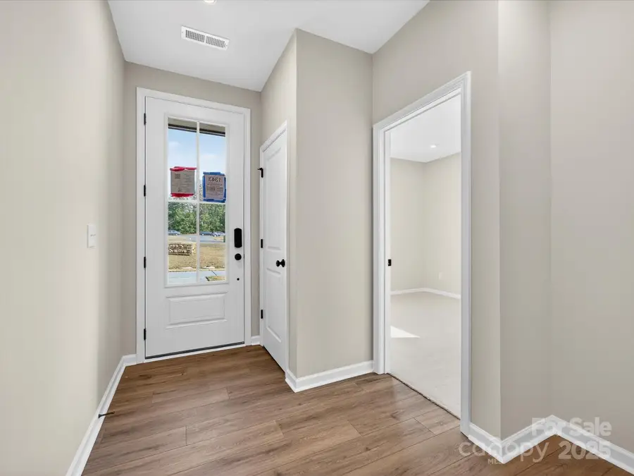 1343 Sandstar Lane, Charlotte, NC 28226 - Image #2