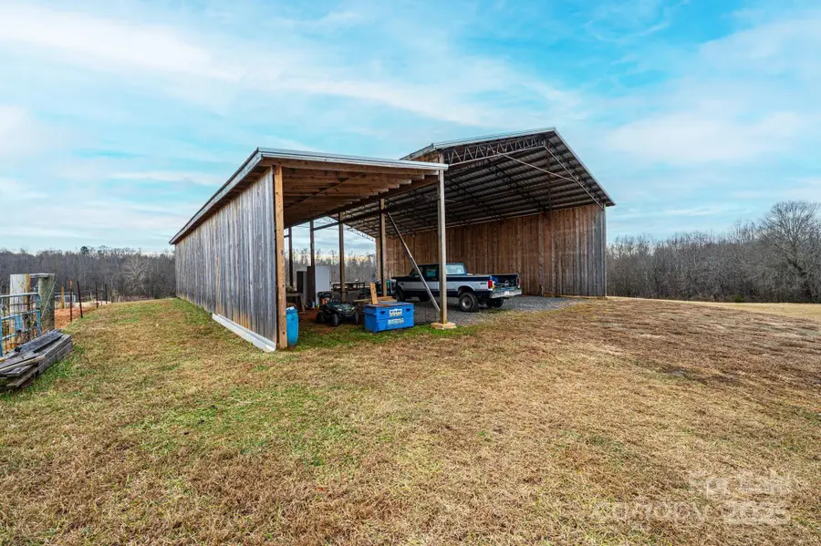 508 Abbeydale Road Road, Harmony, NC 28634 - Image #2