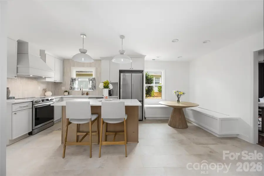 6040 Coatbridge Lane, Charlotte, NC 28212 - Image #2