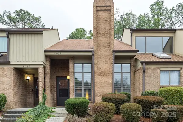 8039 Charter Oak Lane, Charlotte, NC 28226