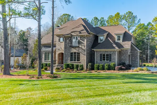 7819 Silver Maple Lane, Mint Hill, NC 28227