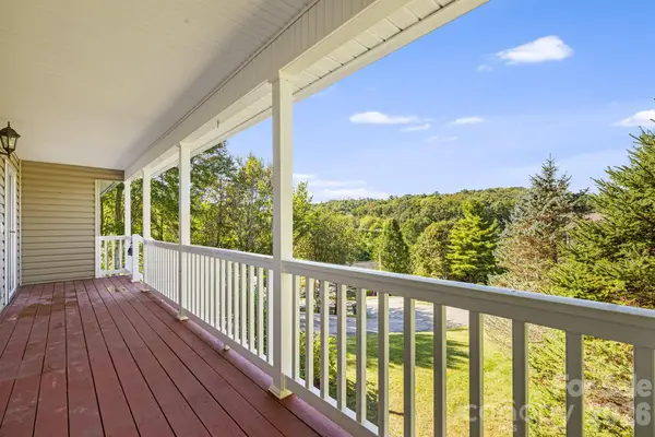 207 Christina Court, Asheville, NC 28806