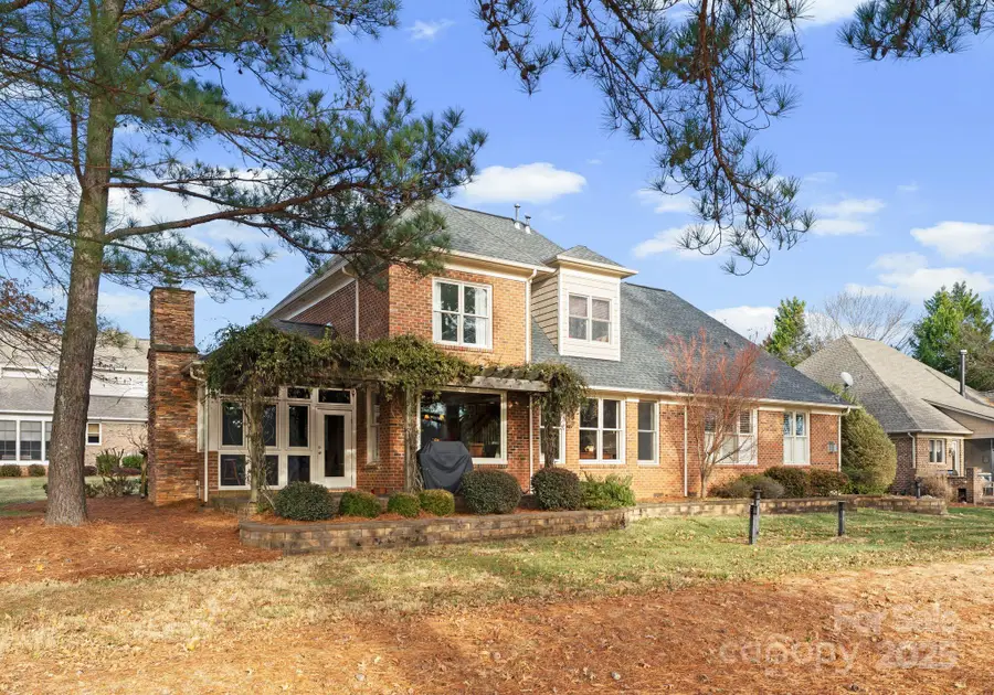 18504 Carnegie Overlook Boulevard, Davidson, NC 28036 - Image #2