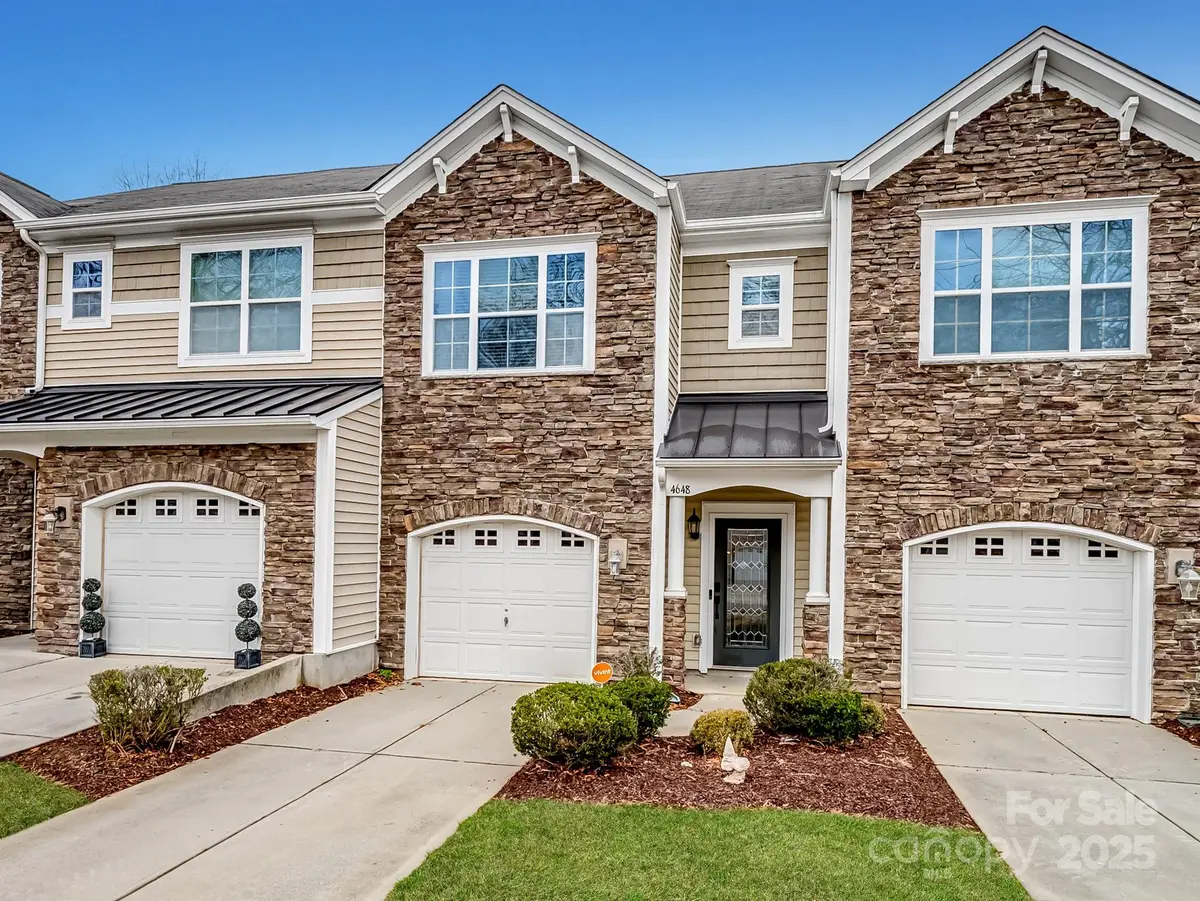 4648 Craigmoss Lane, Charlotte, NC 28278 - Image #1