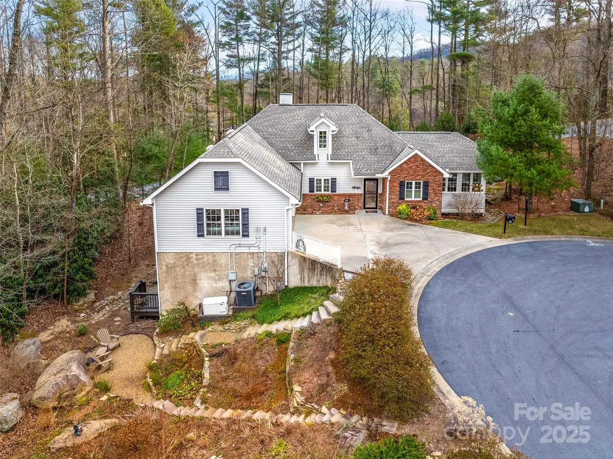 107 Spring Heights Court, Hendersonville, NC 28791 - Image #1