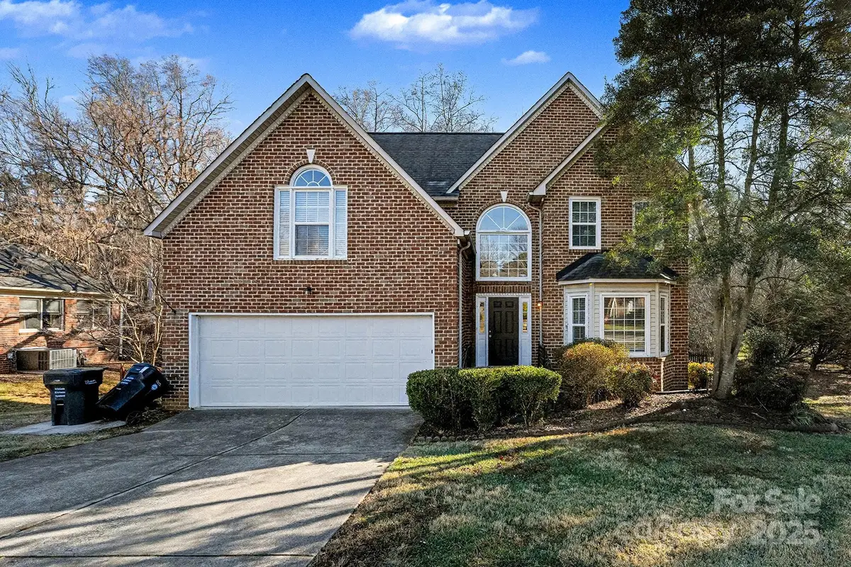 1112 Thoroughbred Place Nw, Concord, NC 28027 - Image #1