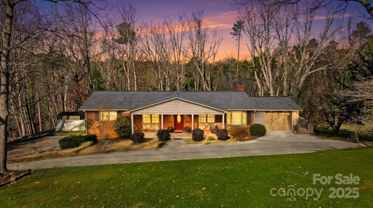 315 Skyline Road, Hickory, NC 28601 - Image #1