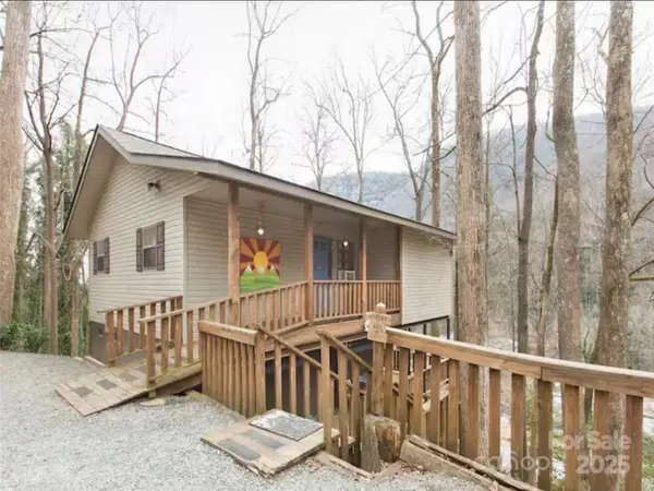 950 Main Street #5, Chimney Rock, NC 28720