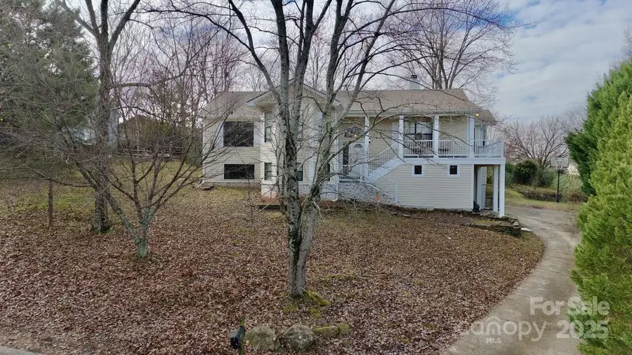 2815 Bustlehead Court, Charlotte, NC 28262 - Image #3