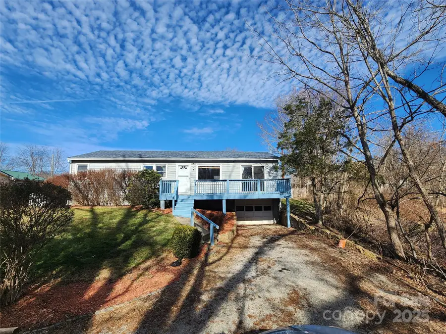 31 Stanley Street, Candler, NC 28715 - Image #2