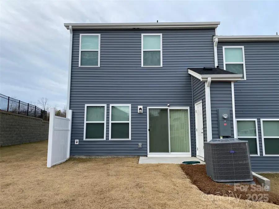 6110 Starview Terrace, Charlotte, NC 28216 - Image #2