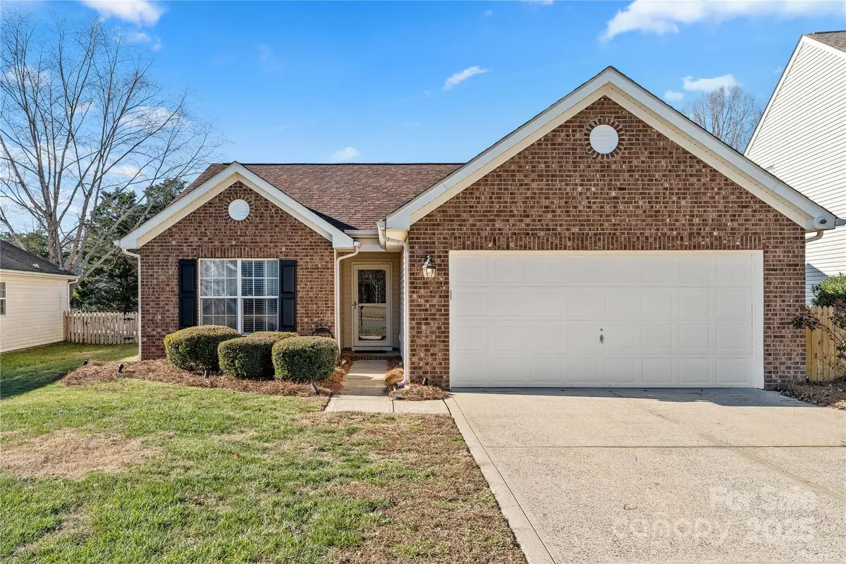 4962 Bentgrass Run Drive, Charlotte, NC 28269 - Image #1